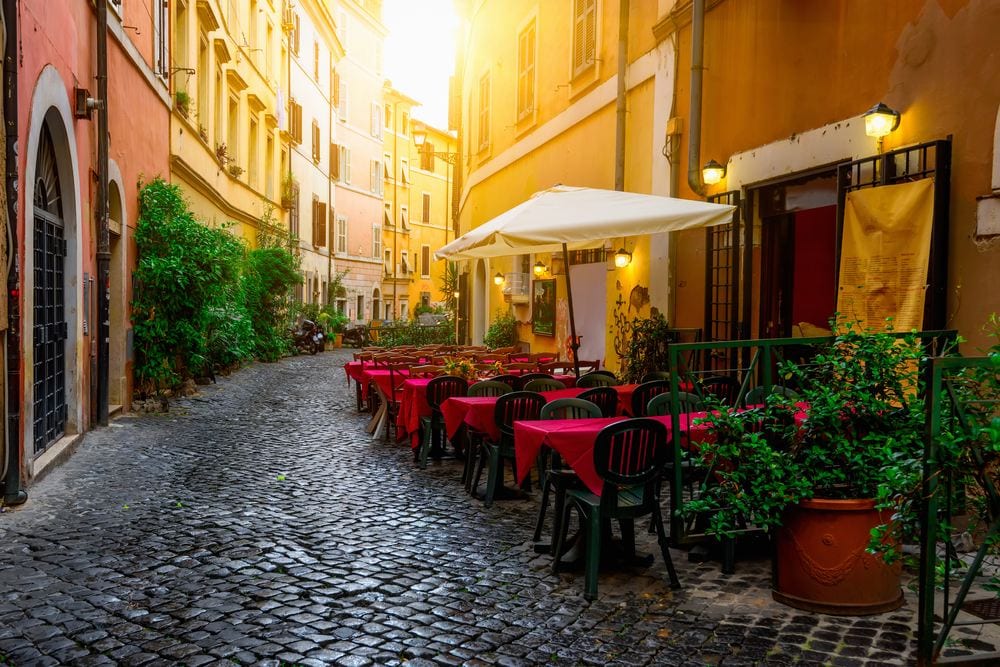 Exclusive Europe Group Travel Itineraries: Greece, Italy, Ireland